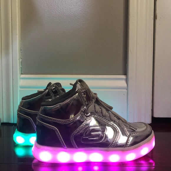 skechers energy lights charger